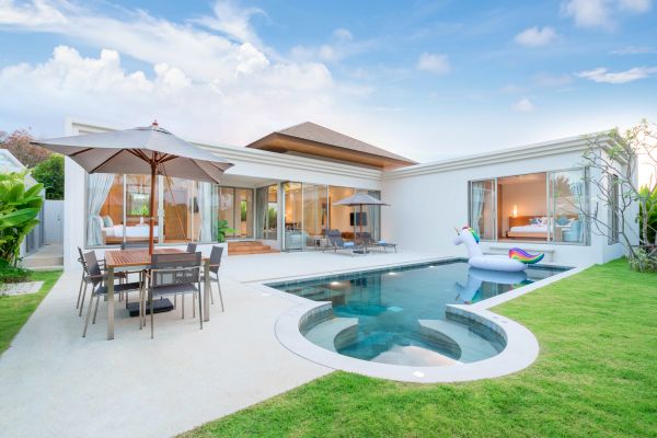 Pool Deck Repair in Smyrna
